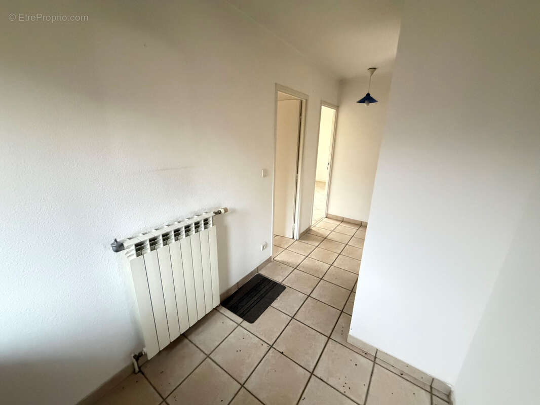 Maison à SAINT-ETIENNE-DE-CUINES