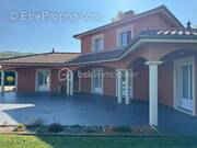 Maison à BEAUREPAIRE