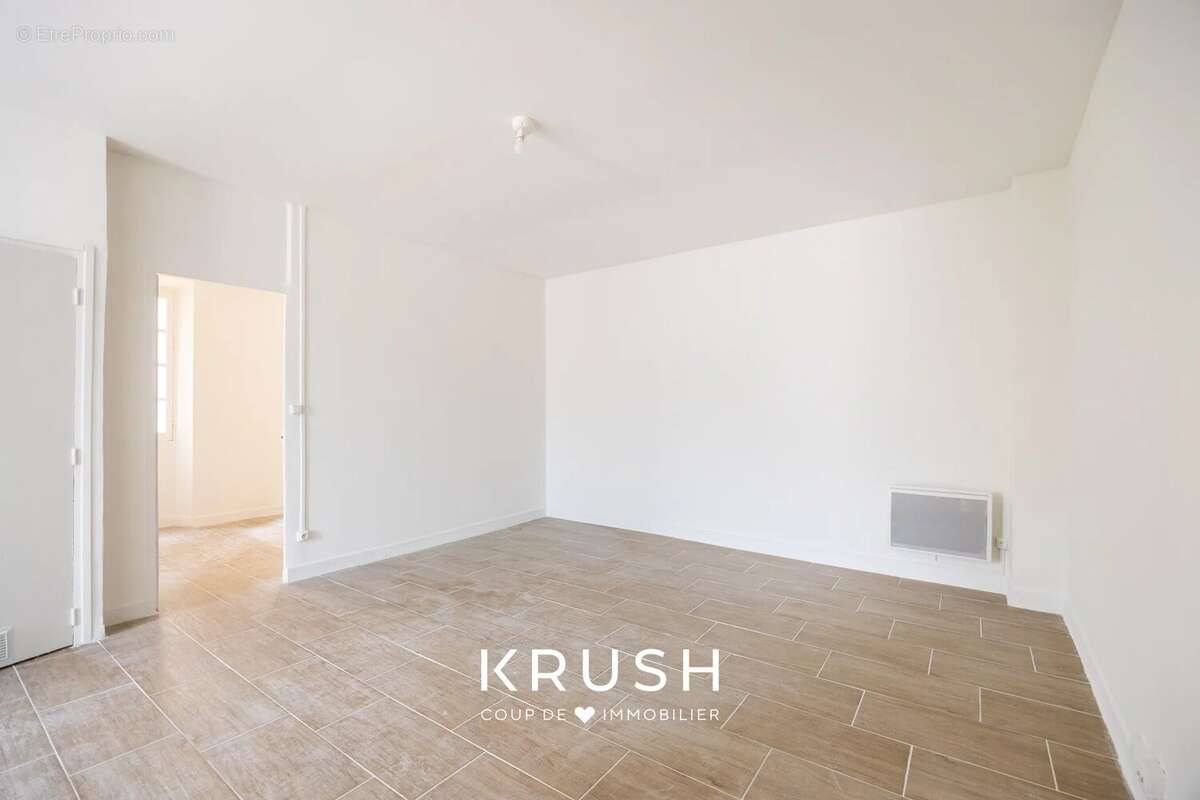 Appartement à MARSEILLE-7E