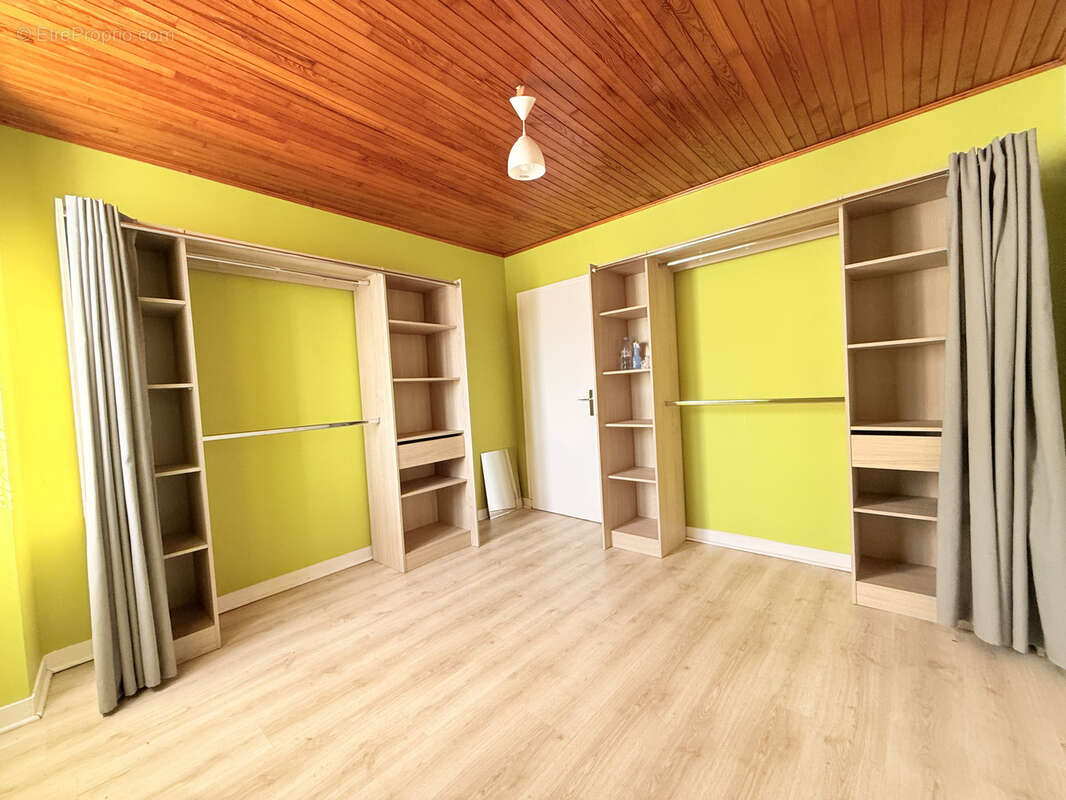Cerdon   maison de village   77 m2   2 chambres   garage - photo 12