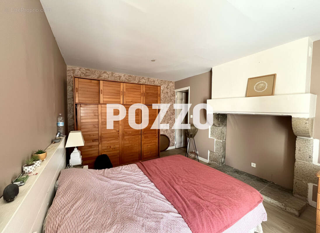 Maison à SAINT-PAIR-SUR-MER