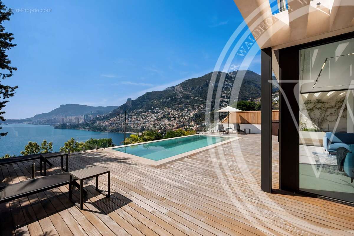 Maison à ROQUEBRUNE-CAP-MARTIN