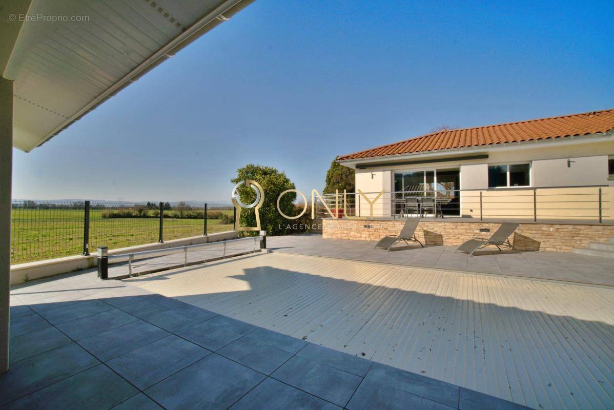 Maison à SAINT-GERMAIN-AU-MONT-D'OR