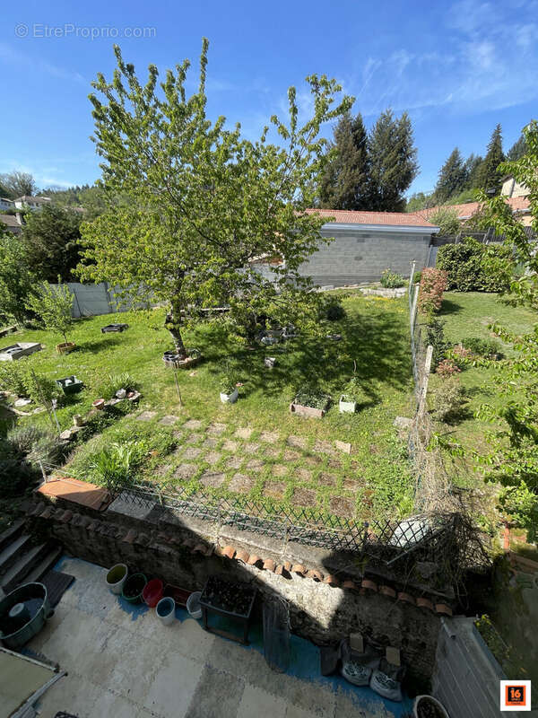 Maison 77 m² à La Monnerie-Le-Montel  - photo 2
