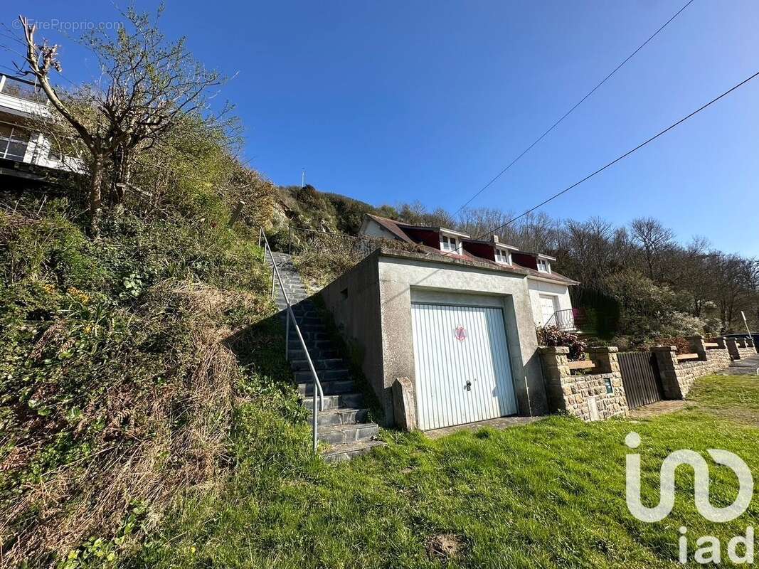 Photo 9 - Maison à JULLOUVILLE