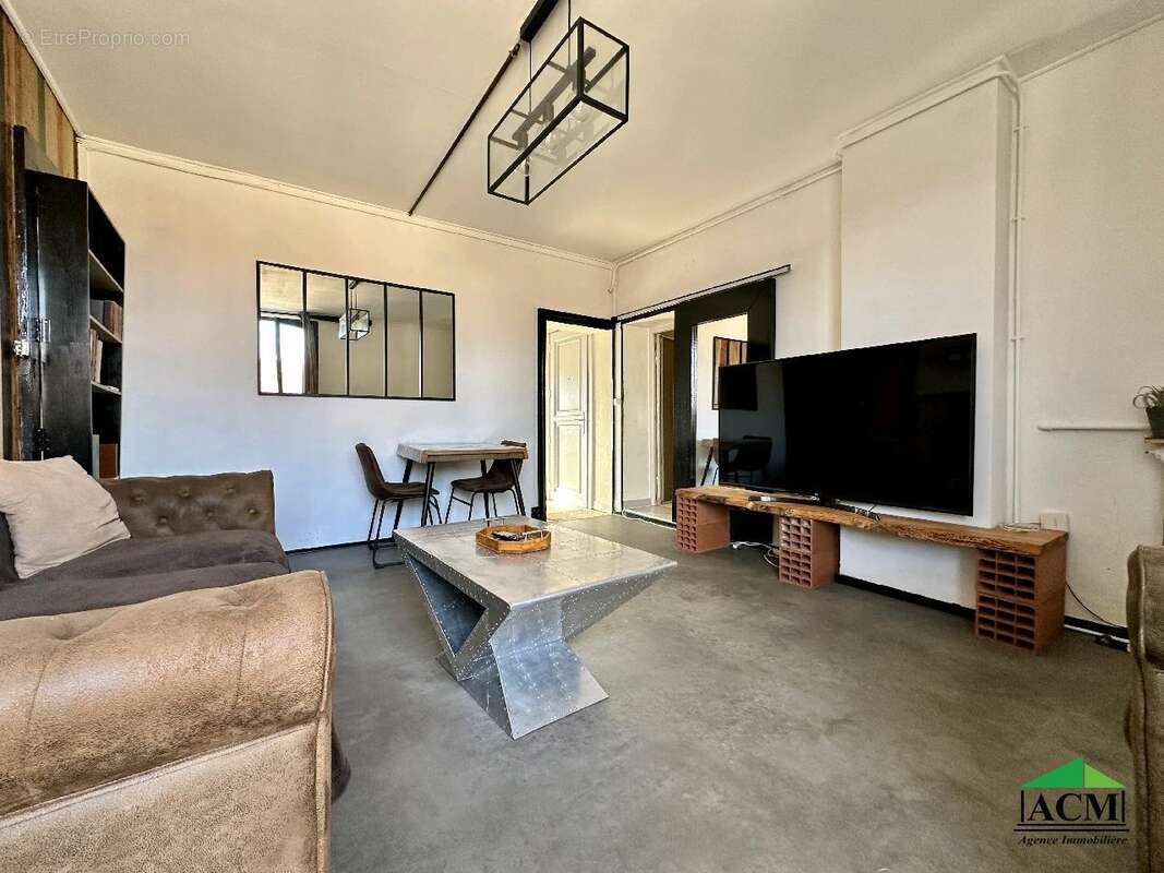 Appartement à MERY-SUR-OISE