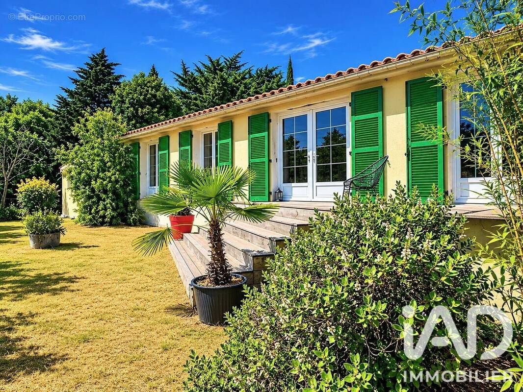 Photo 1 - Maison à PLAN-D'AUPS-SAINTE-BAUME