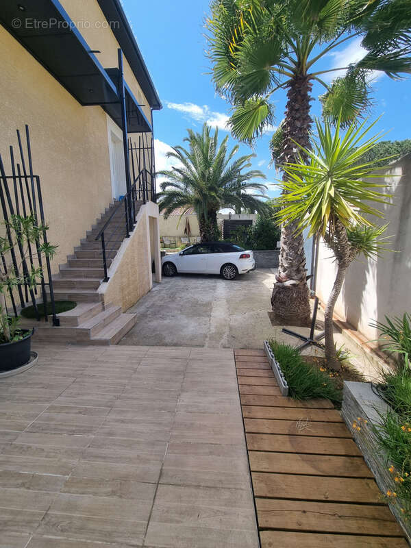 Maison à BESSAN