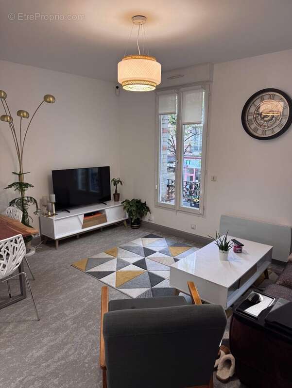 Appartement à MAISONS-ALFORT