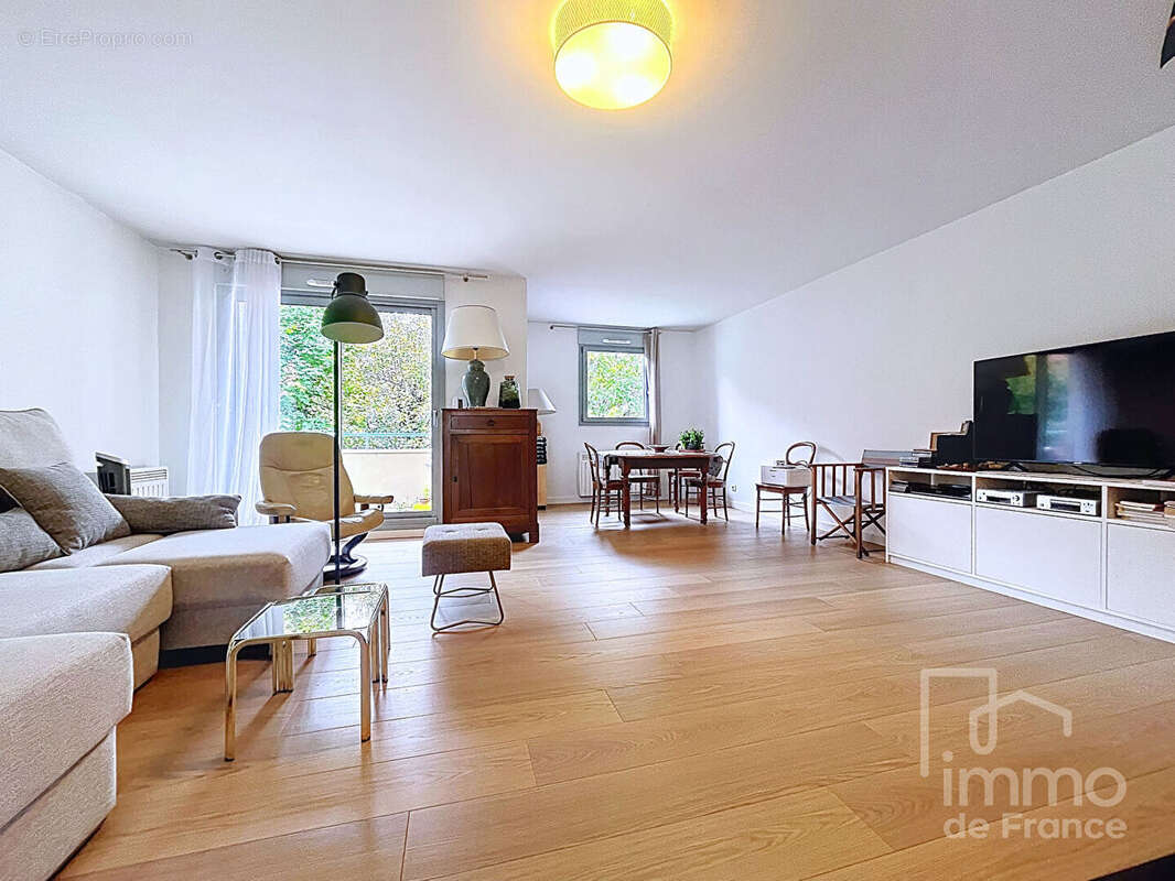 Appartement à ORNEX