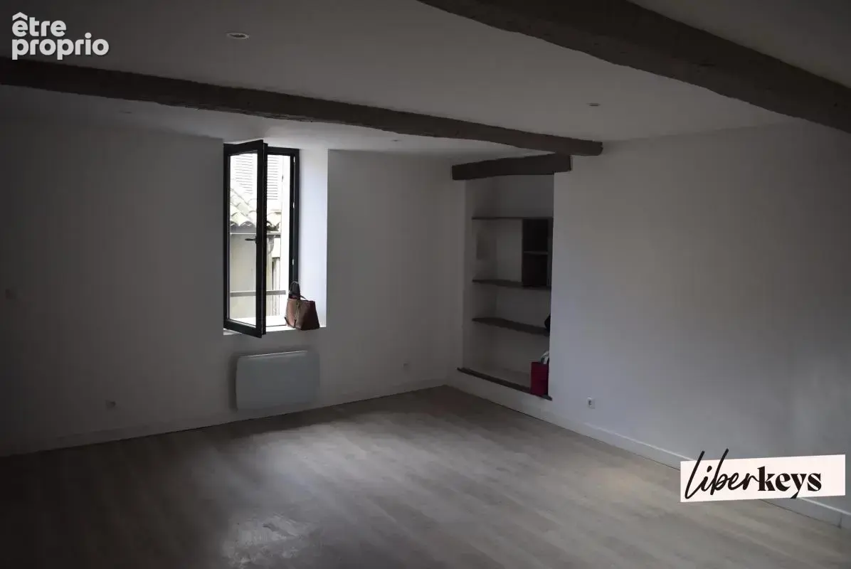 Sur les hauteurs de Brignoles, duplex rénové de 79 m² - photo 3