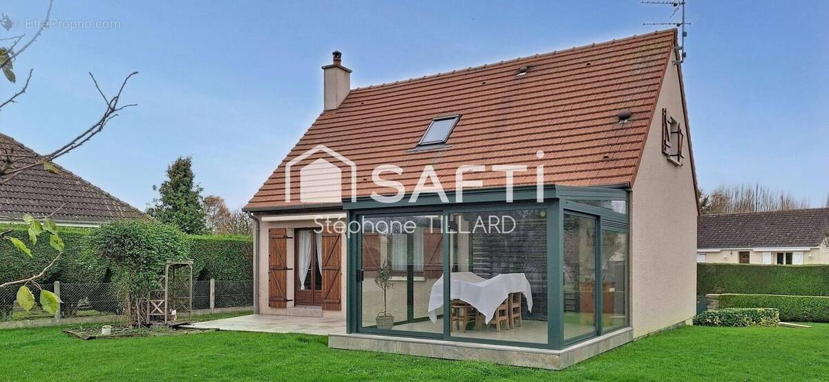 Photo 1 - Maison à AVENAY