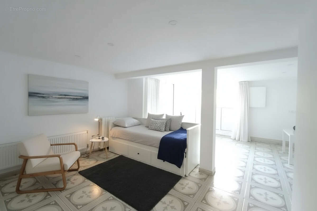 Maison à MONTMORENCY