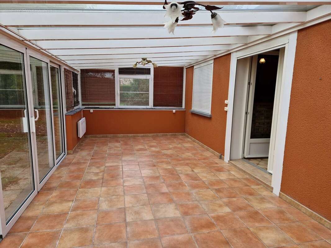 Maison à VIREUX-WALLERAND