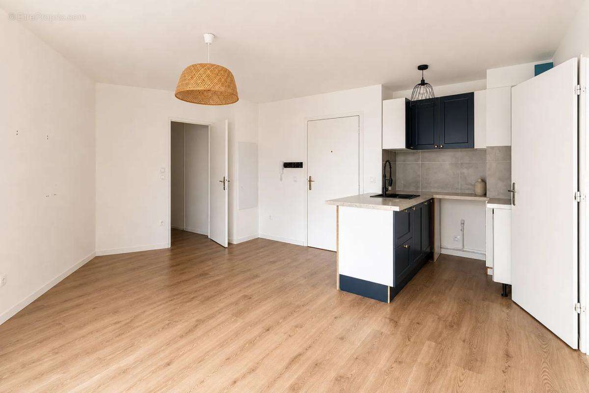 Appartement moderne 3 pièces à Villepinte - photo 2