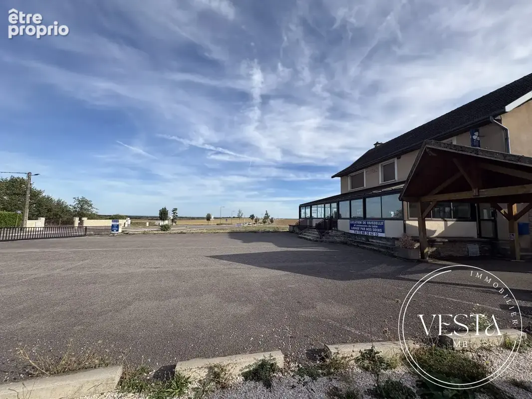 Commerce 358 m² à vendre à Saulon-La-Rue (21910) - photo 7