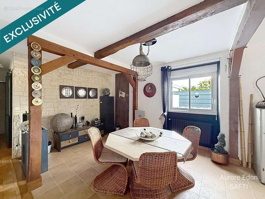Maison 168 m² à Combree  - photo 7