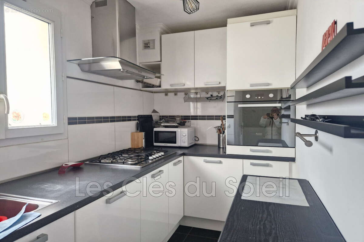 Appartement à SIX-FOURS-LES-PLAGES