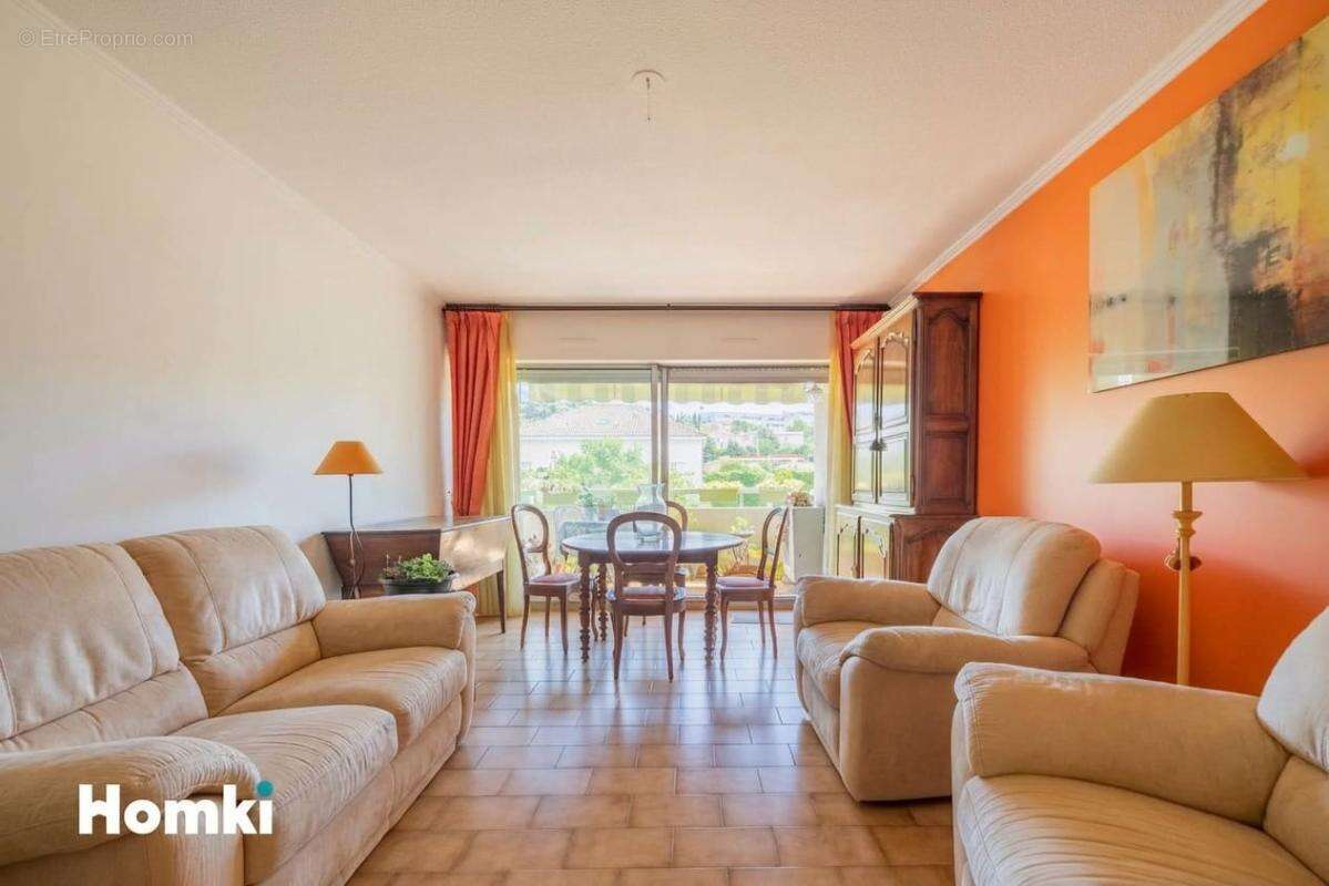 Appartement T4 de 81 m² à Marseille 13013, Boulevard Barry - photo 4