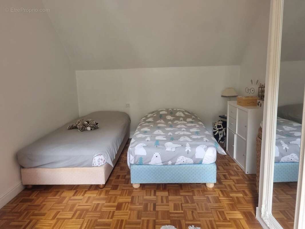 Maison à MEZIERES-SUR-SEINE