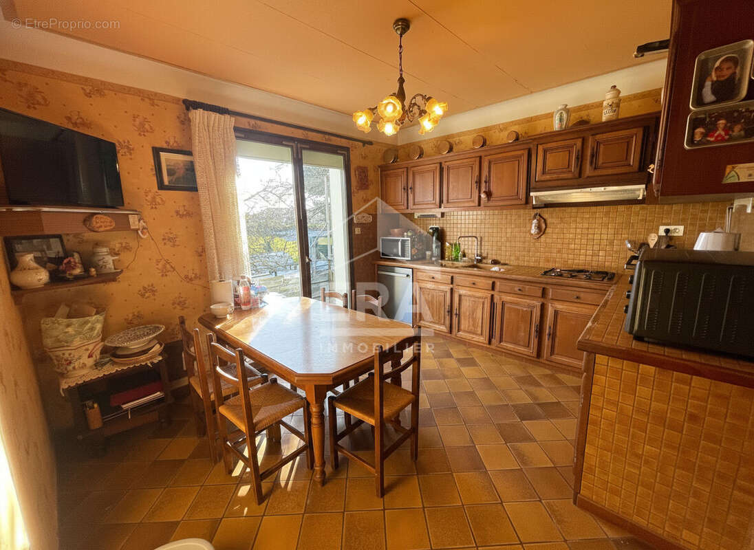 Maison 188m² à vic-en-bigorre - photo 3