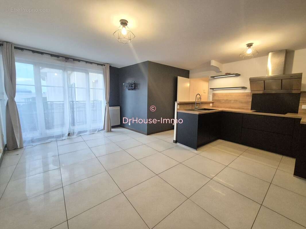 Appartement à MANTES-LA-JOLIE