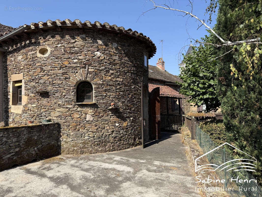 Maison 180 m² à Mirandol-Bourgnounac  - photo 3