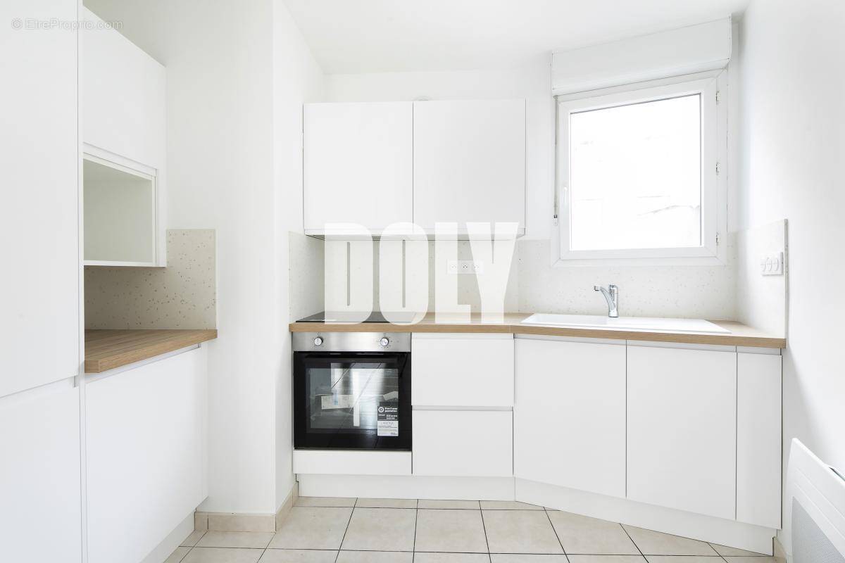 Appartement à PARIS-19E