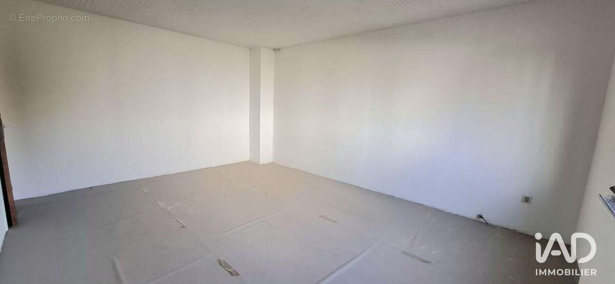 Photo 6 - Commerce à MORSBACH