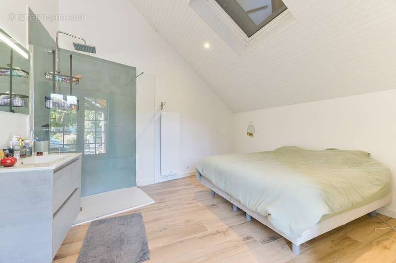 Maison à LA TURBALLE