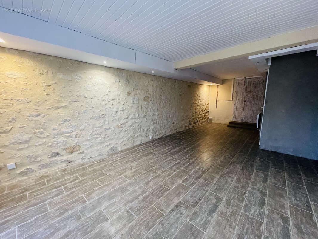 Maison à MIGNALOUX-BEAUVOIR