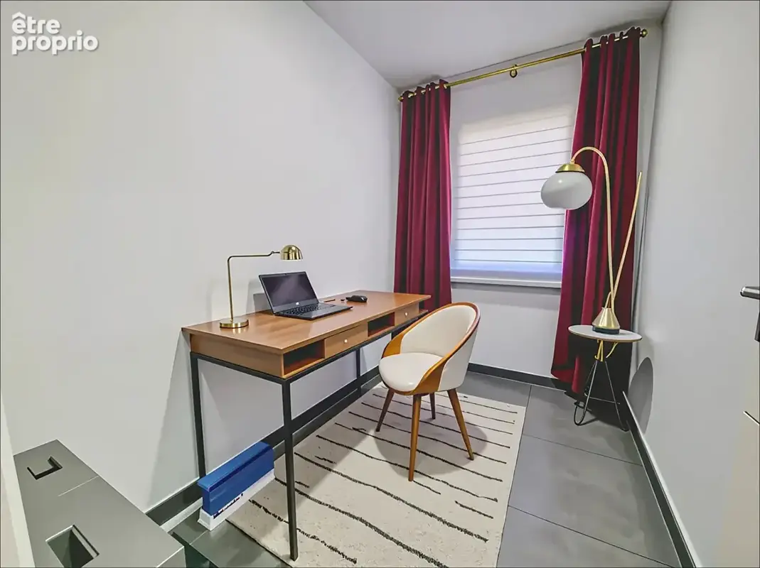 Maison de 5 pièces 197m² à vendre à SURY LE COMTAL - photo 9