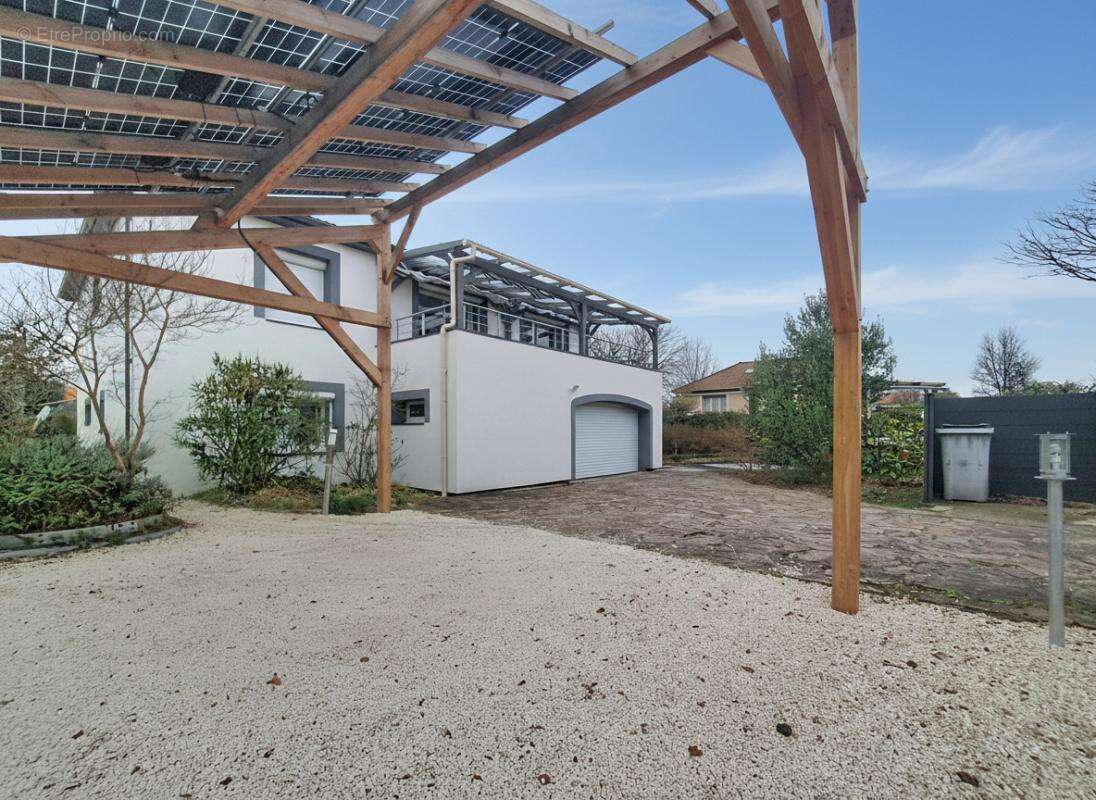 Maison à CORBAS