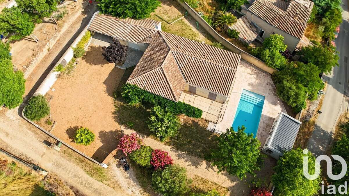 Photo 3 - Maison à SABRAN