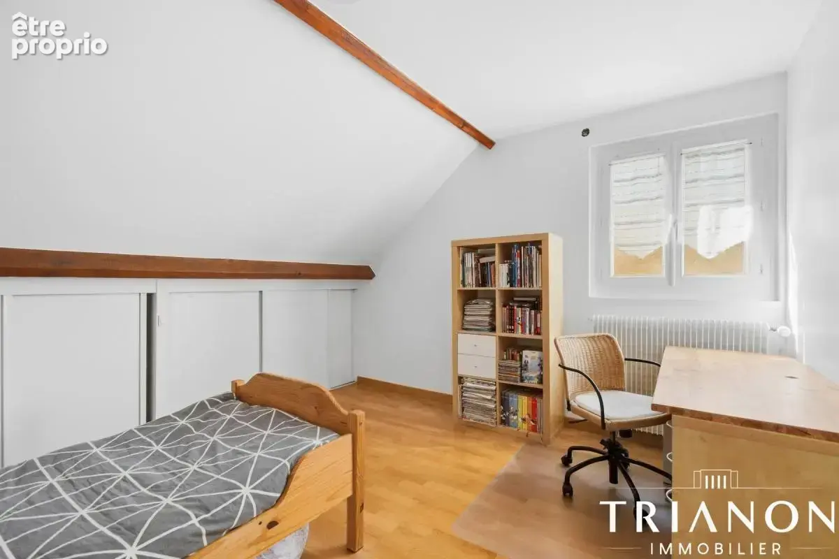 Maison 167 m² – 4 chambres + espace indépendant – Jardin - photo 9