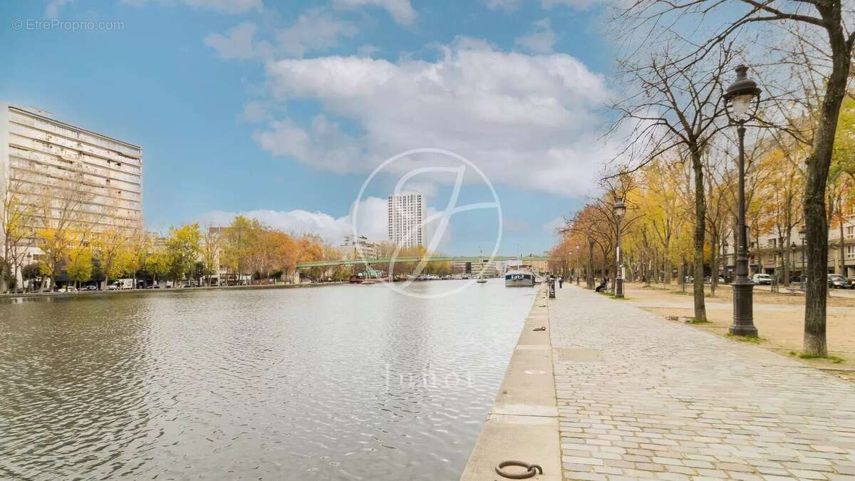 Appartement à PARIS-19E