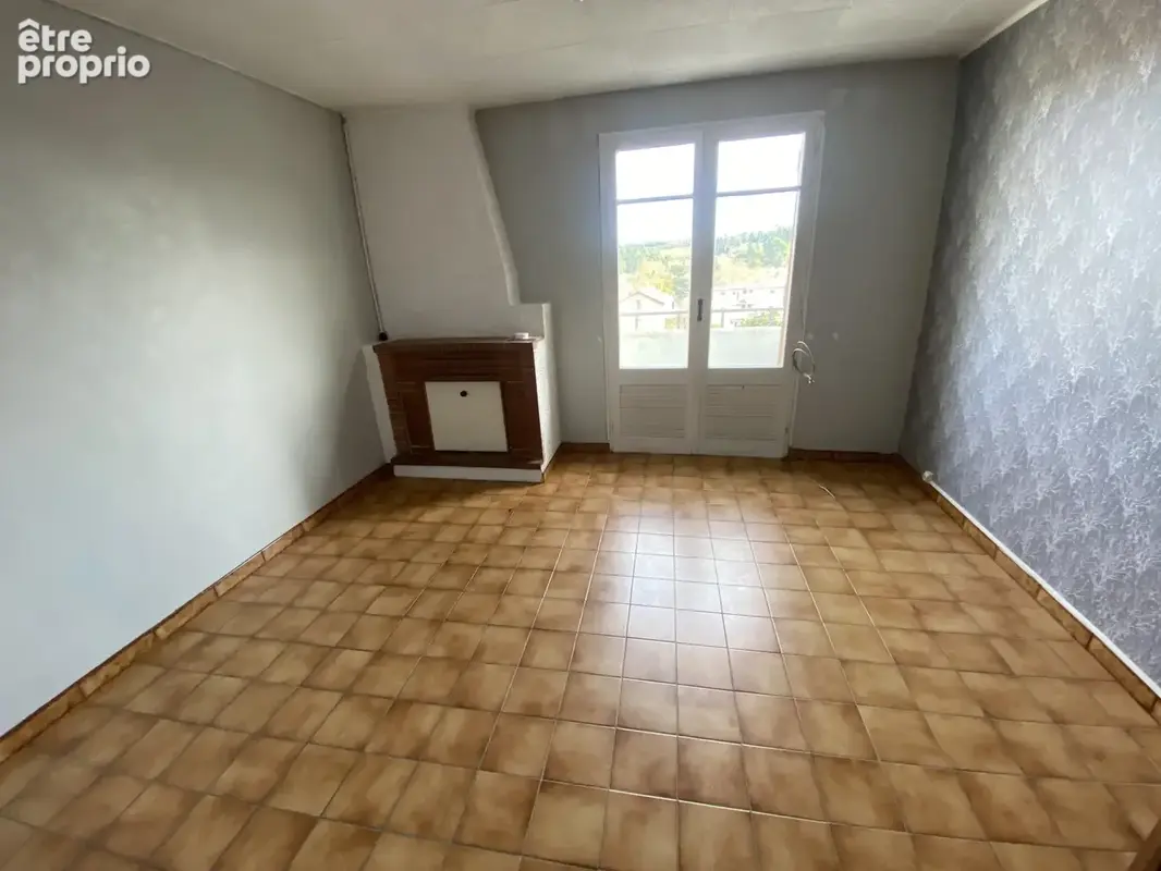 Limoux, Ensemble immobilier avec garages et dépendances - photo 16
