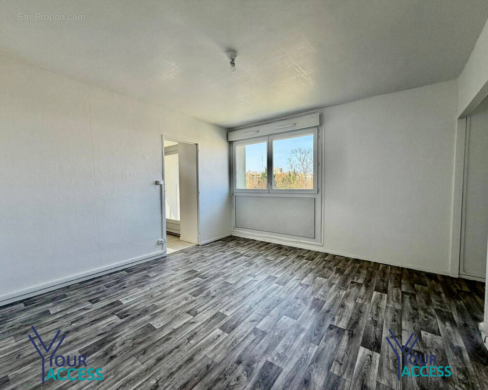 Appartement à VAULX-EN-VELIN