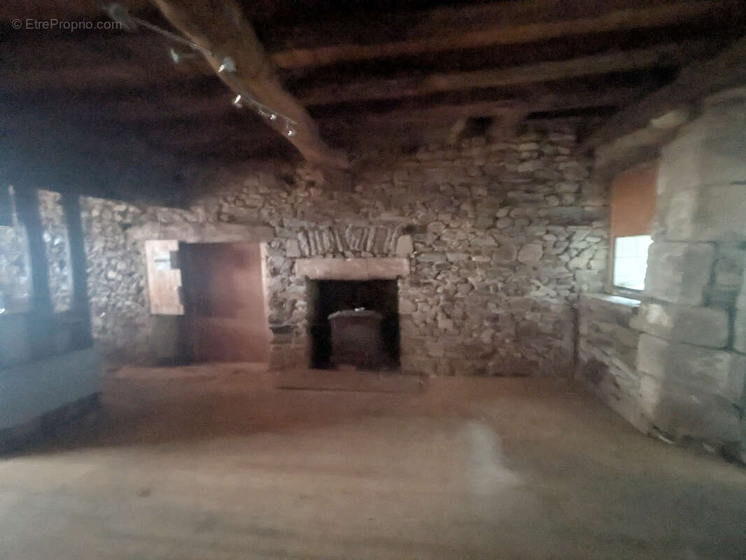 Appartement à FOUGERES