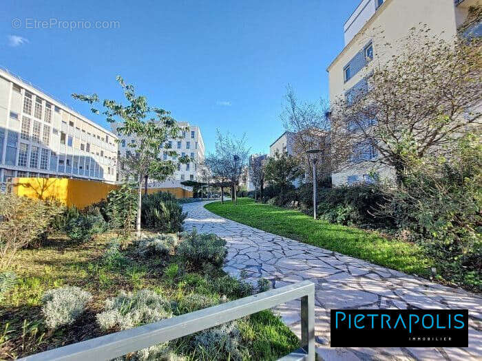 Appartement à LYON-8E