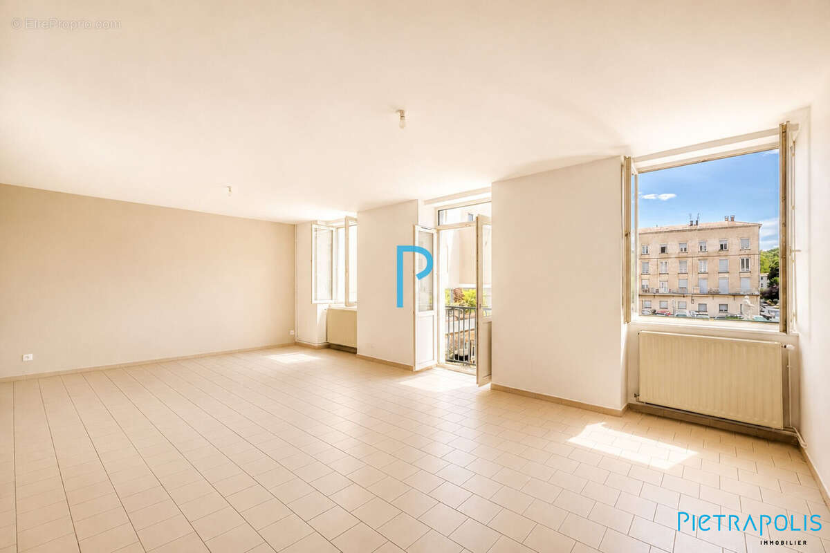 Appartement à TARARE