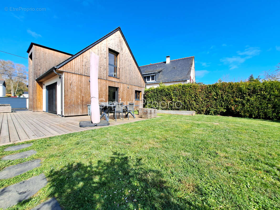 Maison à BRIOLLAY