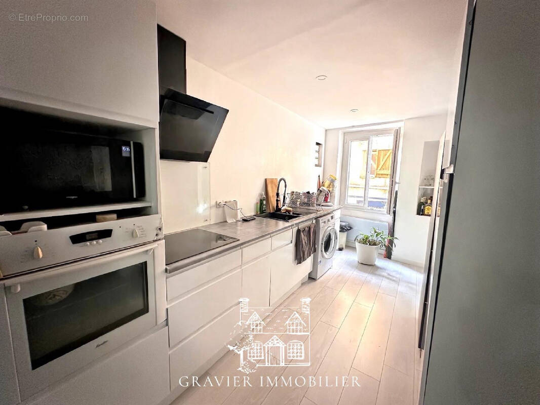 Maison à LA VALETTE-DU-VAR