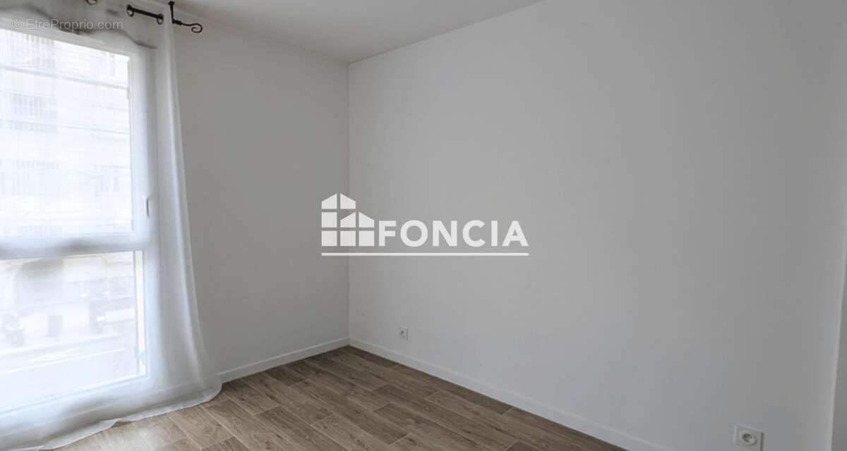 3 pièces lumineux, calme, résidence moderne avec 2 balcons, terrasse, 2 chambres, cuisine totalement aménagée équipée, box-garag - photo 10