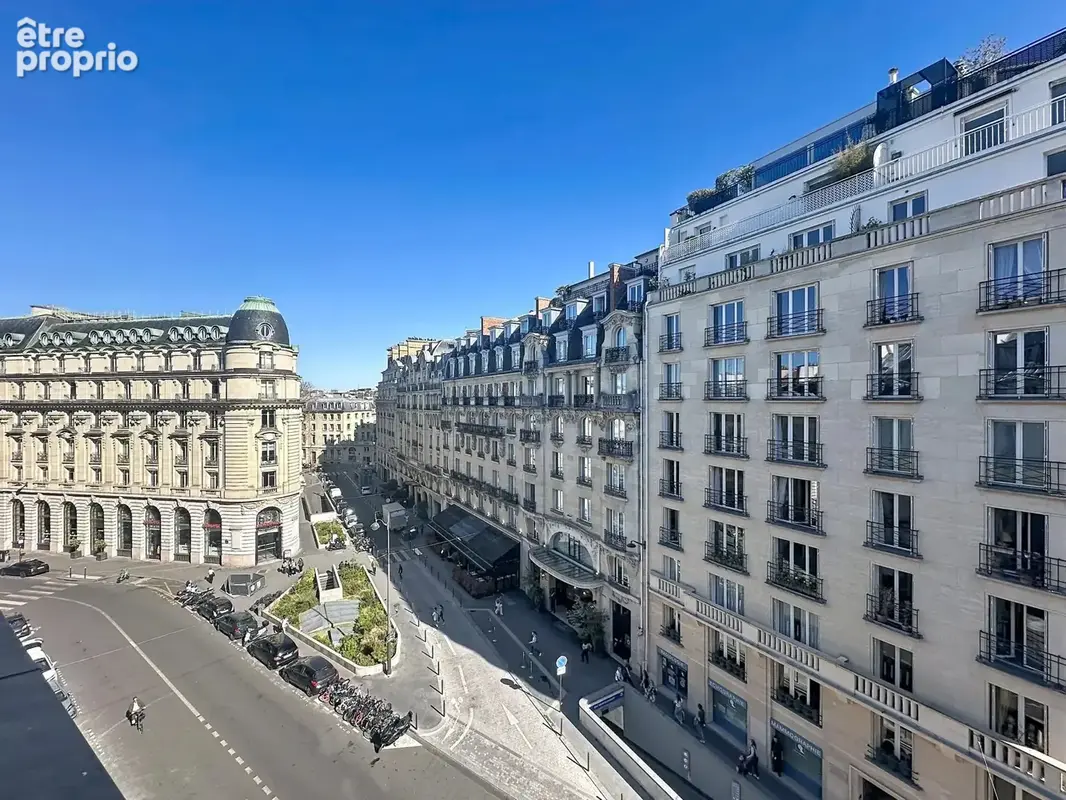 Appartement à PARIS-7E