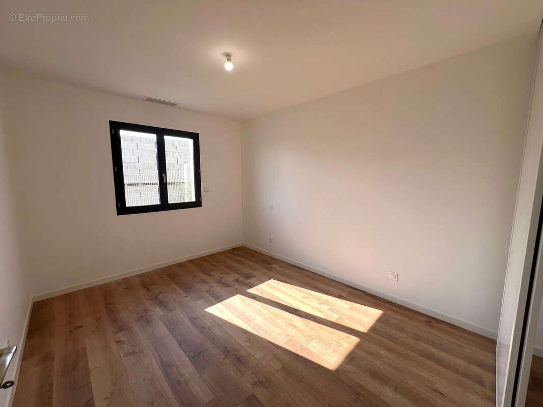 Maison à COLOMBIERS