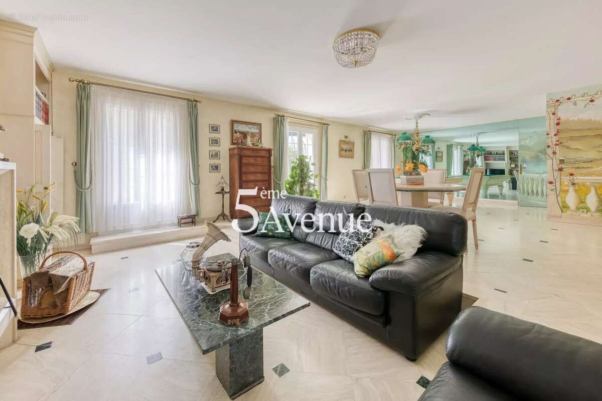 Maison à LAGNY-SUR-MARNE