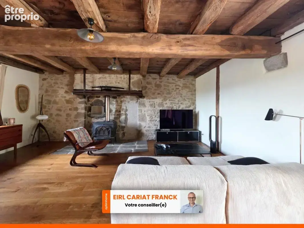 Longère en pierre de 124 m² avec 200 m² dépendances , l’ensemble sur 2478 m² de terrain clos - photo 7