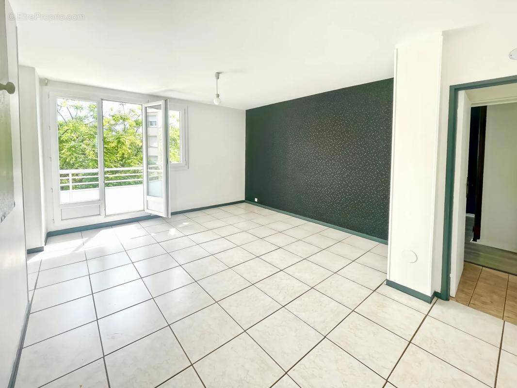 Appartement à EAUBONNE