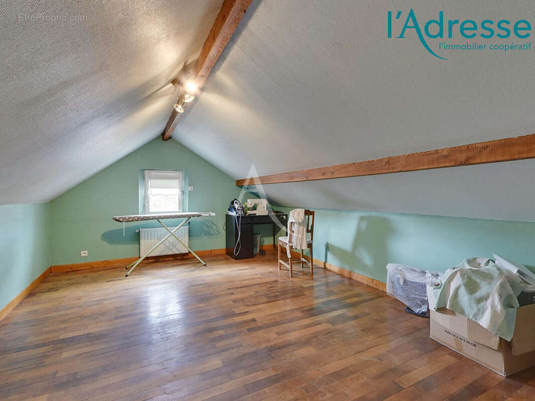 Maison la varenne / grand terrain - photo 13